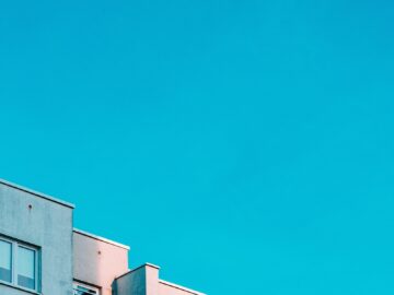 My Grandma was a WWII Pilot, But She’s Barred from Arlington